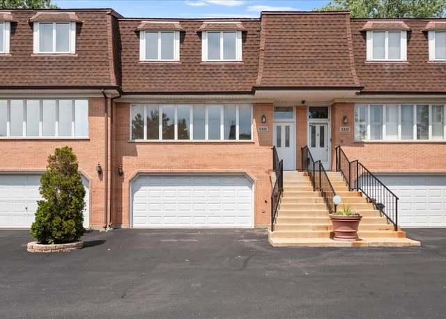 Property at 5332 Fairview Ln, Skokie, IL 60077, 3 beds, 3.5 baths