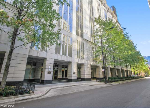 Property at 55 E Erie St #2506, Chicago, IL 60611, 1 bed, 1.5 baths