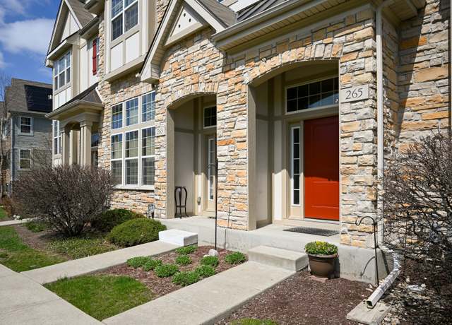 Property at 265 Garrett Cir, Carol Stream, IL 60188, 2 beds, 2.5 baths