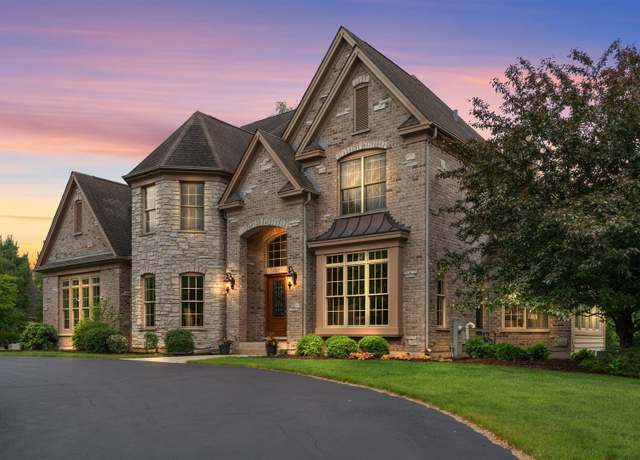 Property at 28809 W Harvest Glen Cir, Cary, IL 60013, 5 beds, 4.5 baths