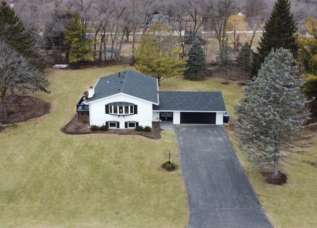 Property at 31340 N Liberty Rd, Grayslake, IL 60030, 3 beds, 3 baths