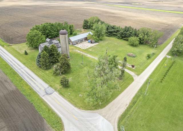 Property at 11986 Pine Rd, Somonauk, IL 60552