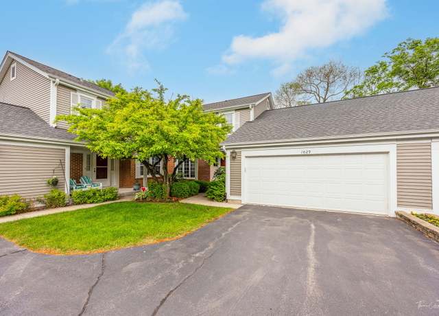 Property at 1029 Kilkenny Dr, Wheaton, IL 60189, 4 beds, 2.5 baths