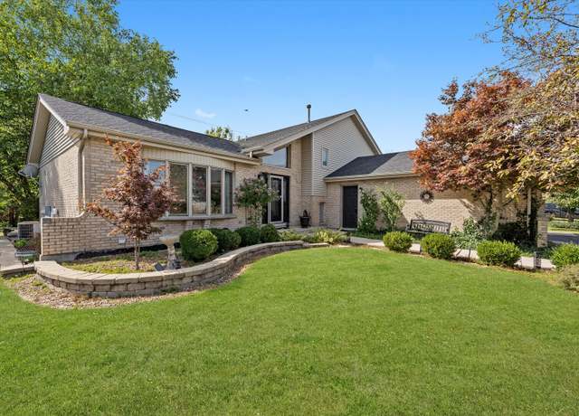Property at 14748 S Carlton Ln, Homer Glen, IL 60491, 3 beds, 2 baths
