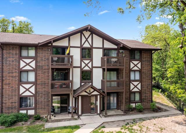 Property at 506 Taylor Ave Unit A, Glen Ellyn, IL 60137, 2 beds, 2 baths