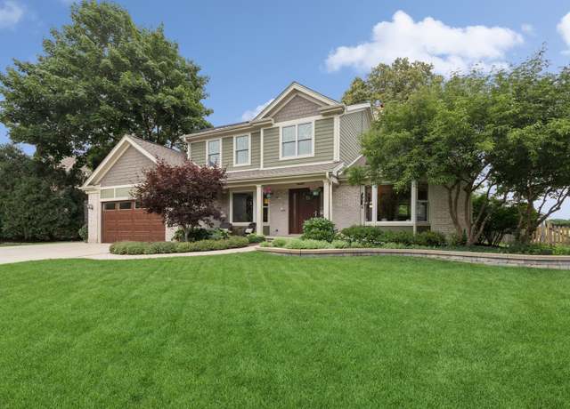 Property at 1524 Virginia Ave, Libertyville, IL 60048, 5 beds, 2.5 baths