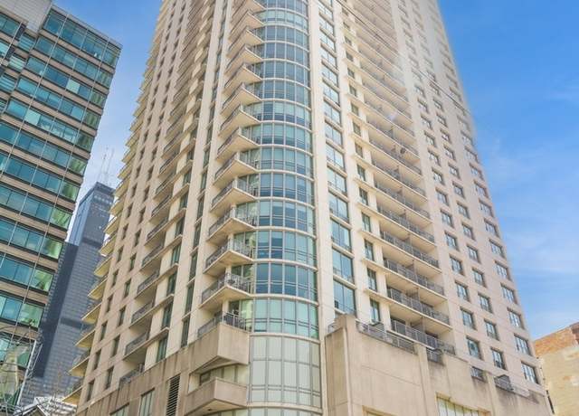 Property at 125 S Jefferson St #1103, Chicago, IL 60661, 1 bed, 1 bath