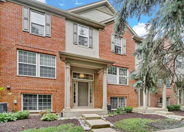Property at 645 Conservatory Ln, Aurora, IL 60502, 3 beds, 2.5 baths
