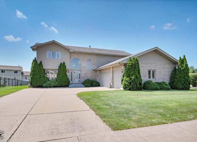 Property at 7959 Brookside Glen Dr, Tinley Park, IL 60487, 5 beds, 3 baths
