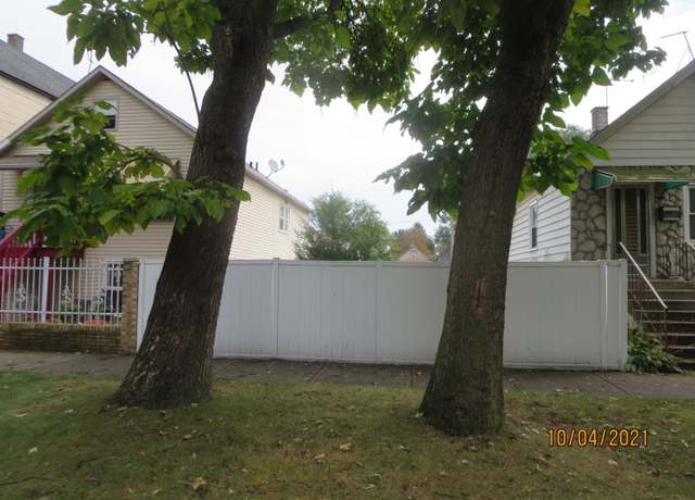 Property at 8747 S Colfax Ave, Chicago, IL 60617