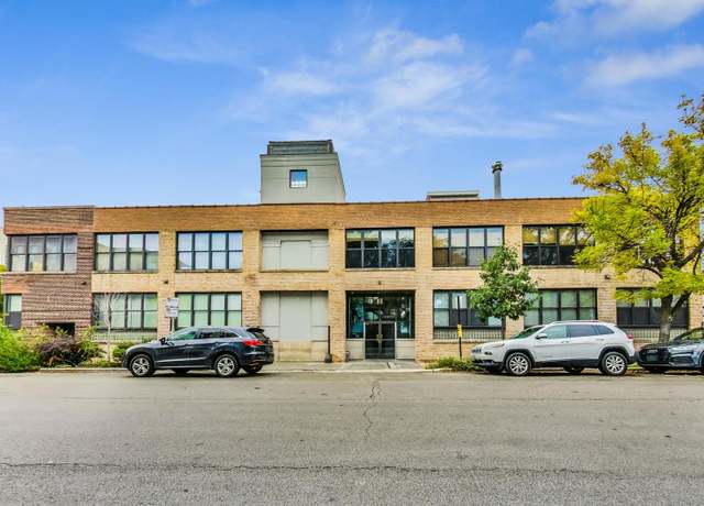 Property at 2804 N Lakewood Ave #209, Chicago, IL 60657, 1 bed, 2 baths