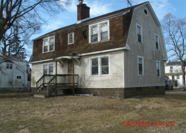 Property at 21829 1/2 Richton Rd, Matteson, IL 60443, 4 beds, 2 baths