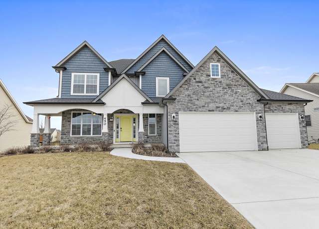 Property at 450 Billings Dr, Dekalb, IL 60115, 5 beds, 2.5 baths