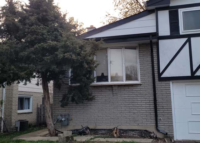 Property at 1535 E Jane Ave, Arlington Heights, IL 60004, 3 beds, 1.5 baths