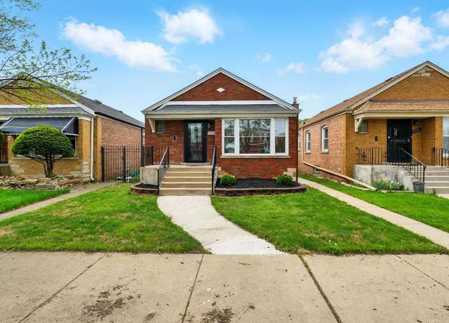 Property at 8930 S Ridgeland Ave, Chicago, IL 60617, 4 beds, 1.5 baths