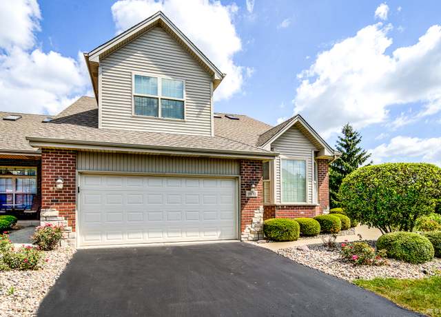 Property at 18011 Breckenridge Blvd, Orland Park, IL 60467, 4 beds, 3.5 baths