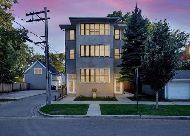 Property at 717 Randolph St, Oak Park, IL 60302, 8 beds, 3 baths