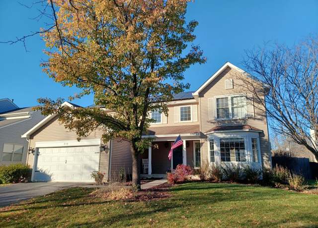 Property at 315 Greenview Dr, Crystal Lake, IL 60014, 4 beds, 2.5 baths