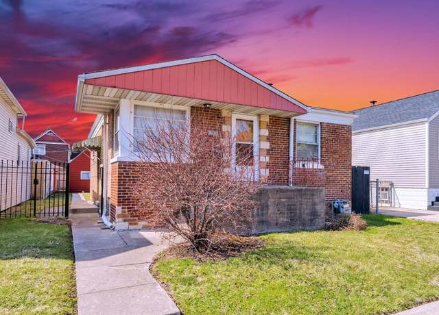 Property at 12850 Winchester Ave, Blue Island, IL 60406, 2 beds, 1 bath