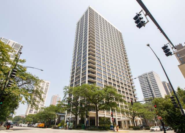 Property at 88 W Schiller St #906, Chicago, IL 60610, 1 bed, 1 bath