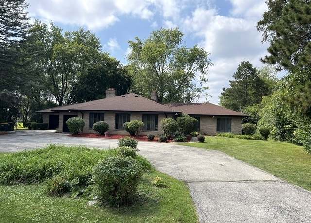 Property at 3412 Meyers Rd, Oak Brook, IL 60523, 3 beds, 2 baths
