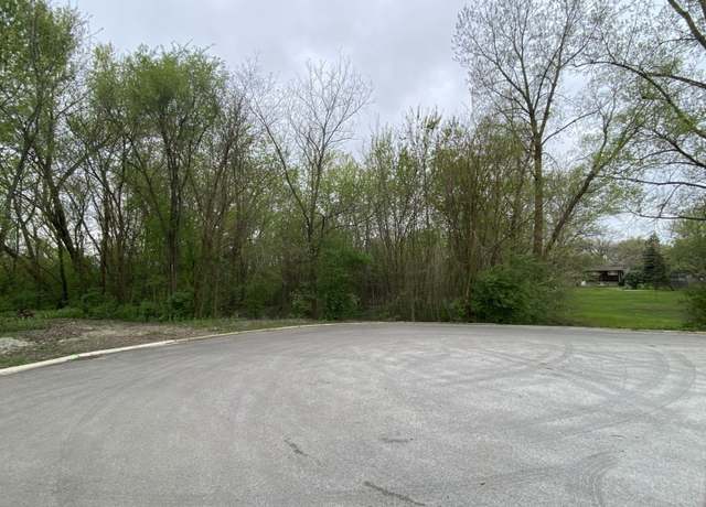 Property at 8606 S 84th Ave, Hickory Hills, IL 60457
