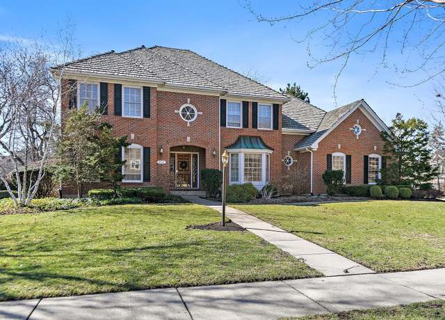Property at 2716 Royal Kings Ct, St. Charles, IL 60174, 4 beds, 3 baths