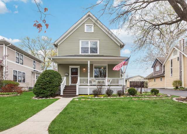 Property at 4819 Forest Ave, Downers Grove, IL 60515, 3 beds, 2 baths