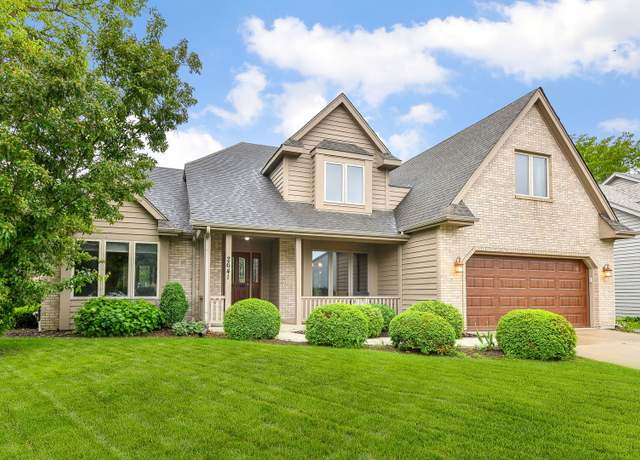 Property at 2641 Asbury Dr, Aurora, IL 60504, 4 beds, 3.5 baths