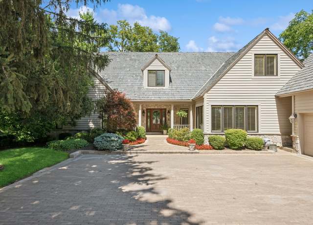 Property at 24 S Wynstone Dr, North Barrington, IL 60010, 4 beds, 4.5 baths
