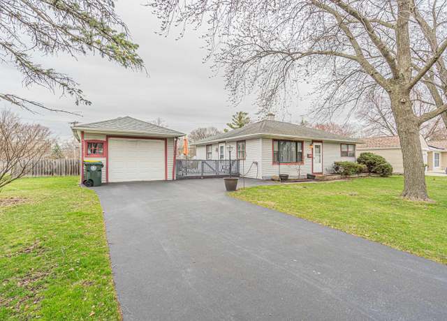 Property at 3602 Campbell St, Rolling Meadows, IL 60008, 2 beds, 1 bath
