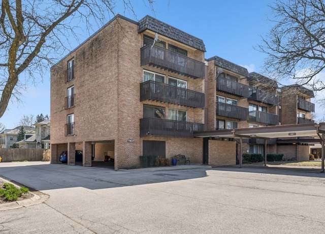 Property at 1927 Tanglewood Dr Unit 4A, Glenview, IL 60025, 3 beds, 2 baths