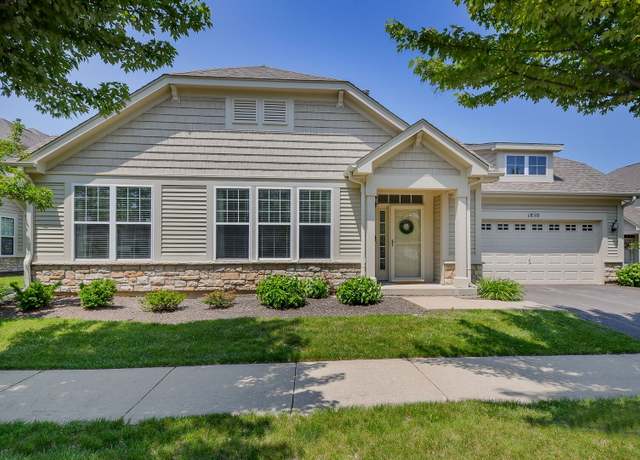 Property at 1850 Foxridge Ct, Aurora, IL 60502, 2 beds, 2 baths