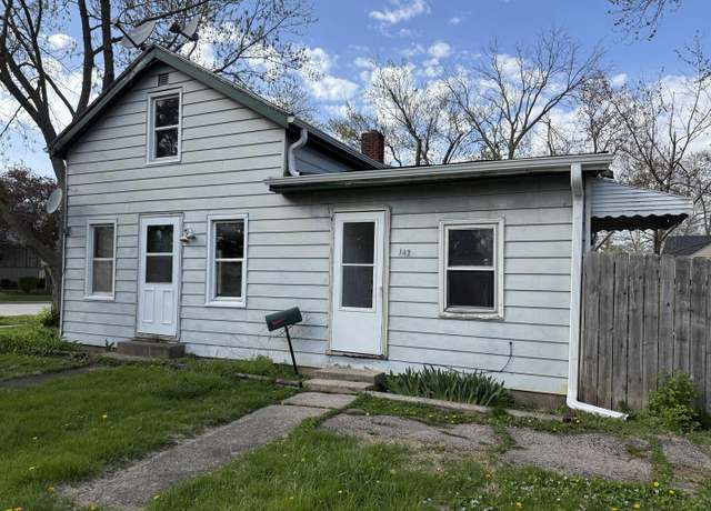 Property at 142 Jefferson St, Montgomery, IL 60538, 3 beds, 1 bath