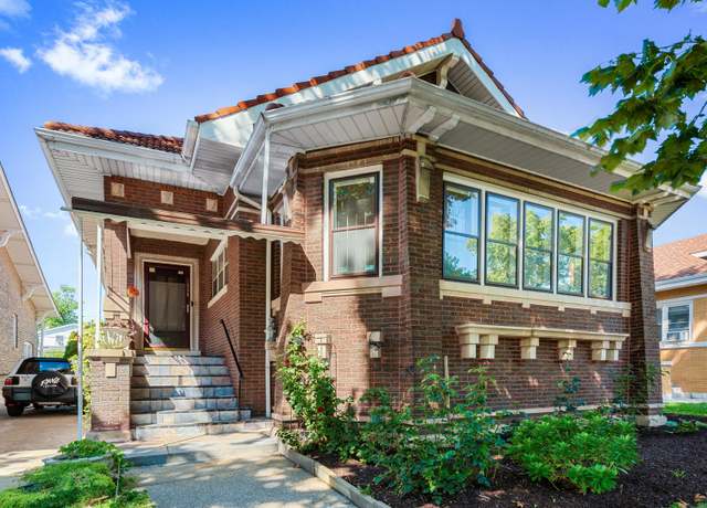 Property at 1638 S Austin Blvd, Cicero, IL 60804, 5 beds, 3 baths