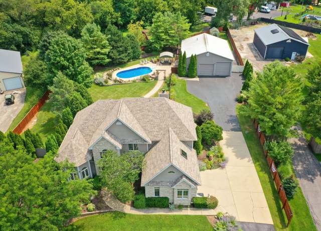 Property at 35161 N Indian Trl, Ingleside, IL 60041, 4 beds, 3 baths