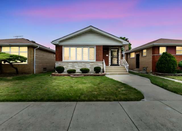 Property at 10722 S Union Ave, Chicago, IL 60628, 4 beds, 2 baths