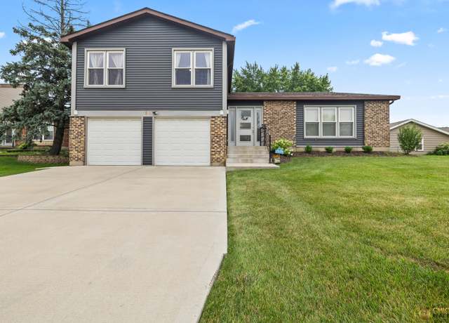Property at 51 W Stevenson Dr, Glendale Heights, IL 60139, 4 beds, 2.5 baths