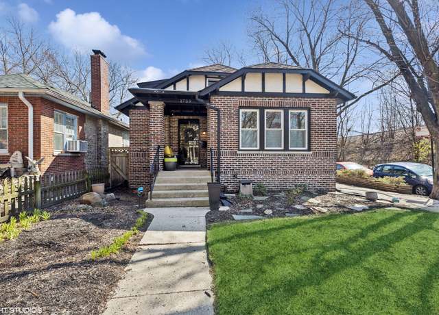 Property at 1759 W Columbia Ave, Chicago, IL 60626, 3 beds, 2 baths
