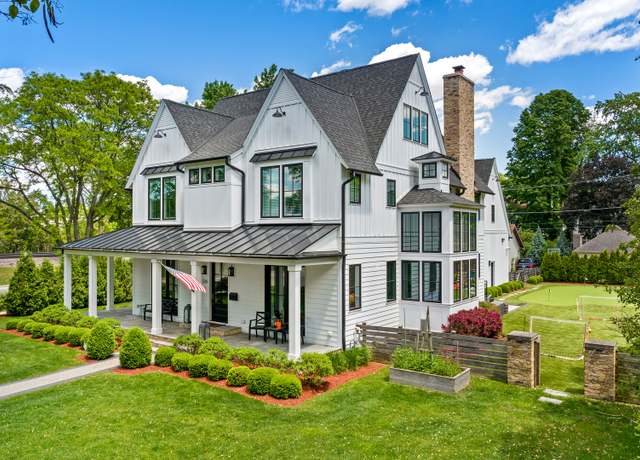 Property at 125 S Madison St, Hinsdale, IL 60521, 6 beds, 6.5 baths