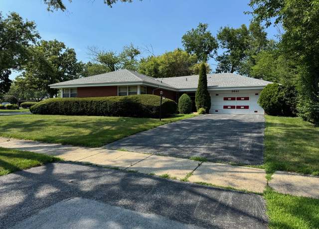 Property at 3641 W Beech St, Flossmoor, IL 60422, 3 beds, 2 baths