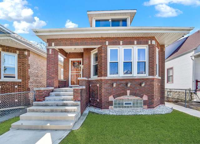 Property at 3411 W 61st St, Chicago, IL 60629, 6 beds, 2.5 baths