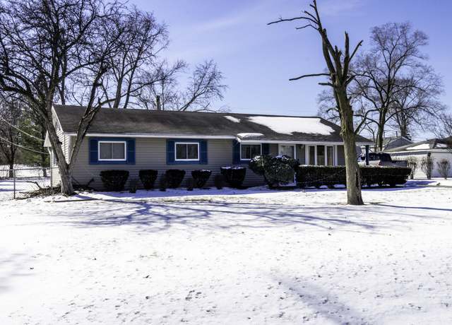 Property at 8721 W 169th St, Orland Park, IL 60462, 5 beds, 1.5 baths