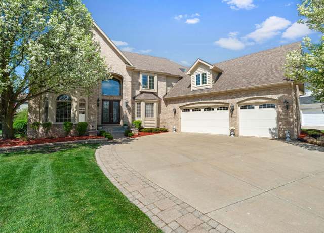 Property at 4052 Teak Cir, Naperville, IL 60564, 5 beds, 5 baths
