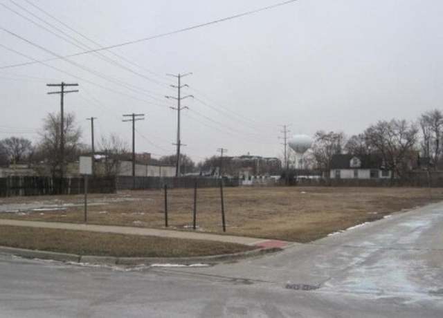 Property at 511 E Cossitt Ave, La Grange, IL 60525