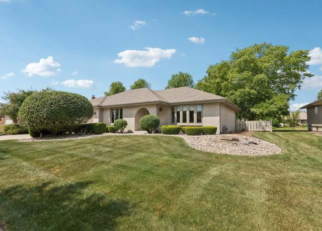 Property at 15254 Silo Dr, Homer Glen, IL 60491, 3 beds, 2 baths