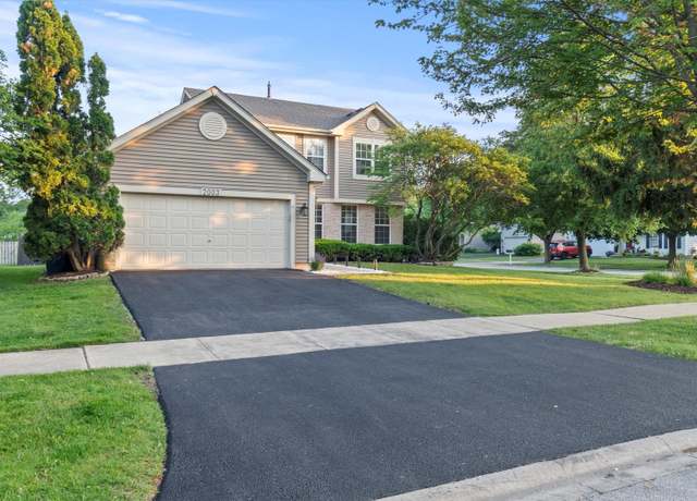 Property at 2003 Schumacher Dr, Naperville, IL 60540, 3 beds, 2.5 baths