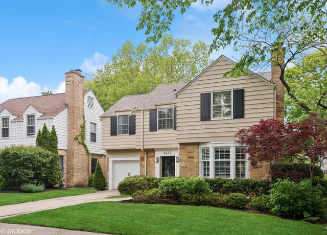 Property at 3233 Park Pl, Evanston, IL 60201, 4 beds, 2.5 baths