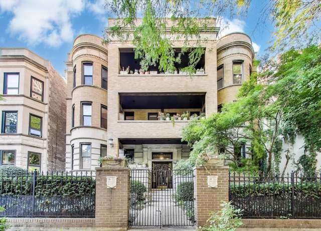 Property at 628 W Grace St Unit 2W, Chicago, IL 60613, 3 beds, 2 baths