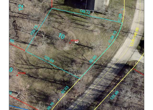 Property at 167 Grand Oaks Ln, Dixon, IL 61021
